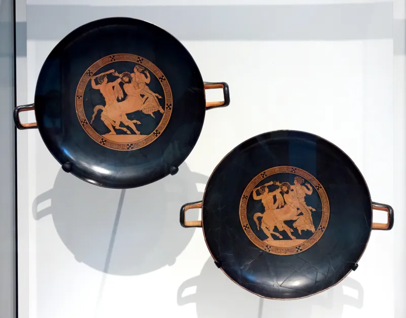 Two Red-Figure Kylikes Herakles Nessos Deianeira (Boston Mfa & 