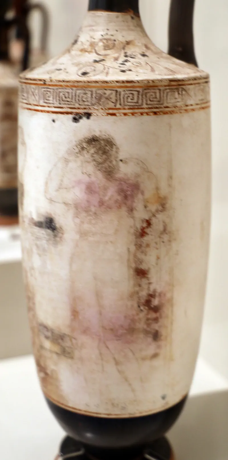 Periodo Classico, Lekythos A Sfondo Bianco Con Giovani Presso Una Tomba, Da Anavyssos, Bird Painter, 430-420 19335, 