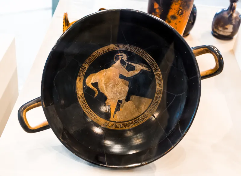 Boot Painter Arv 822 16 Satyr Playing Auloi - Athletes 