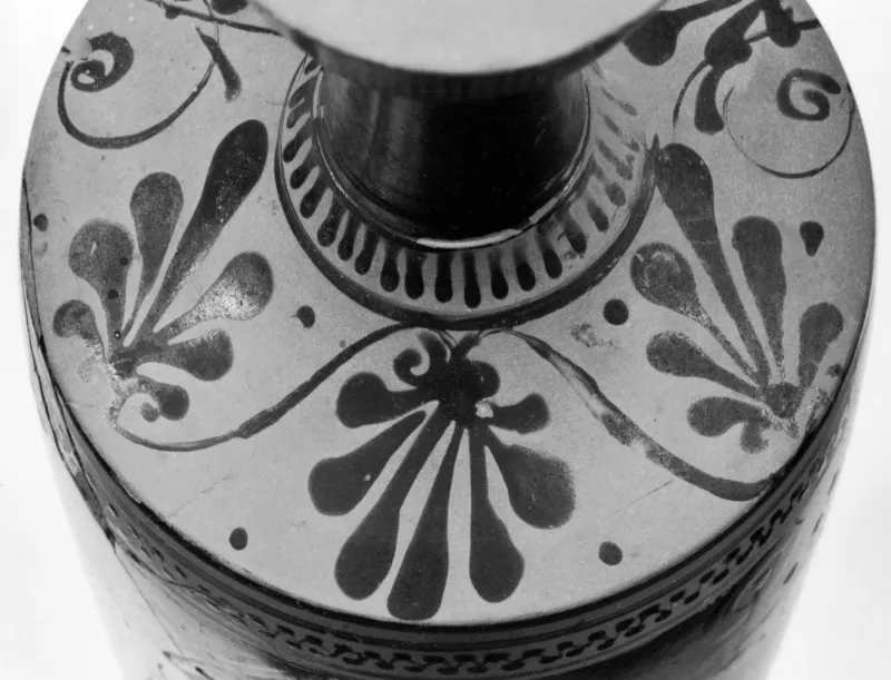 Bowdoin Painter - Shoulder Lekythos Depicting A Woman With A Hydria At A Fountain - Walters 48256 - 