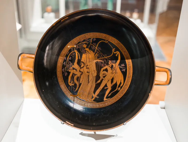 Brygos Painter - Arv 371 14 - Dionysos With Satyrs And Maenads - Paris Bnf Cabmed 576 - 