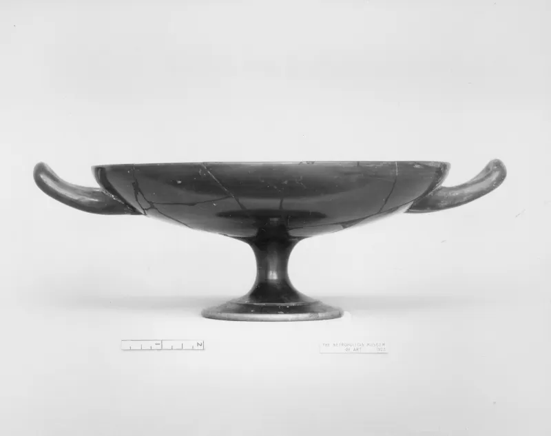 Terracotta Kylix (Drinking Cup) Met 