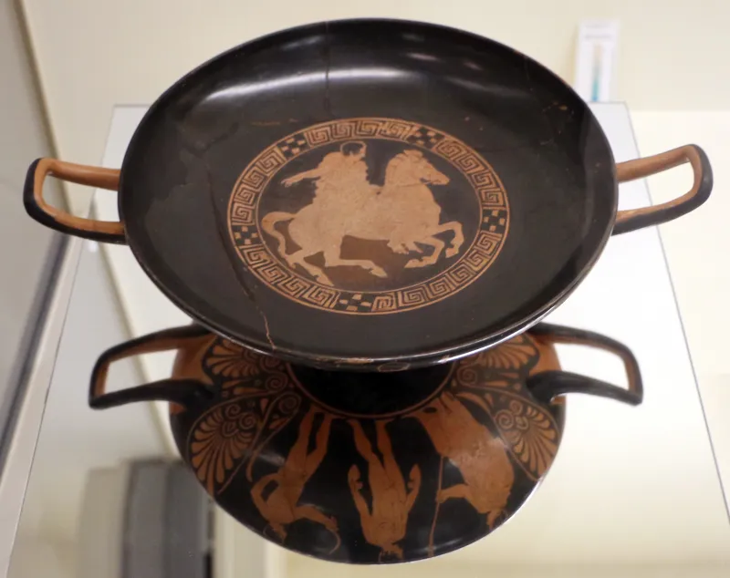 Bull Painter (Cerchia), Kylix Con Cavaliere E Atleti, Attica 450-425 Ca 