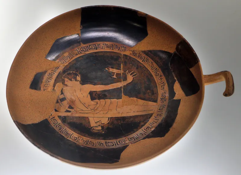 Pittore Di Antiphon O Pittore Della Gabbia, Kylix Con Giocatore Di Kottabos, 480 Ac, Da Perugia, 