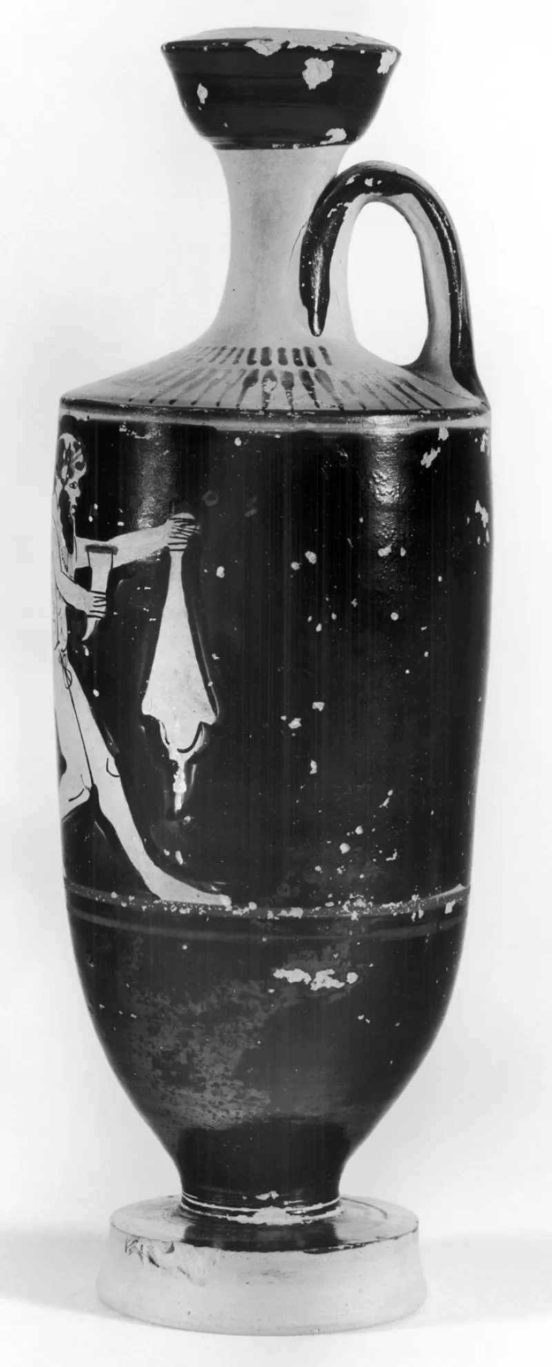 Carlsruhe Painter - Shoulder Lekythos With Satyr And Wine Skin - Walters 48259 - Right 