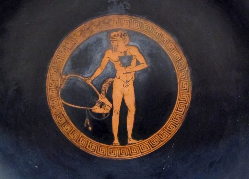 Pittore Della Clinica, Coppa Attica A Figure Rosse Da Vulci Con Satiro Che Tienre Un Kantharos E Una Lira, 500-480 