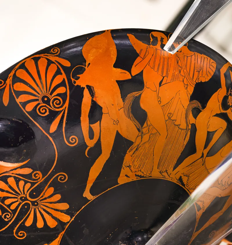 Douris - Arv 438 132 - Anacreontic Komos - Dionysos With Satyrs And Maenads - München As 2647 - 