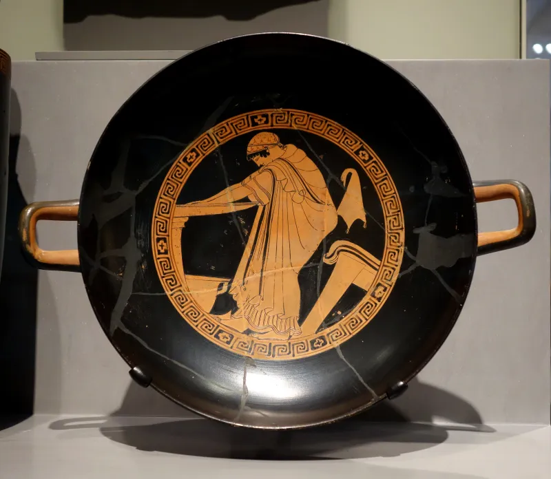 Red-Figure Kylix Woman Washing (Boston Mfa 