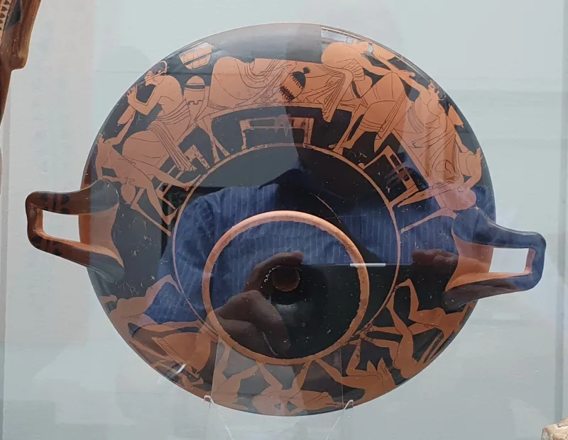 Attic Red-Figure Kylix, Around 500 Bc, Epeleios 