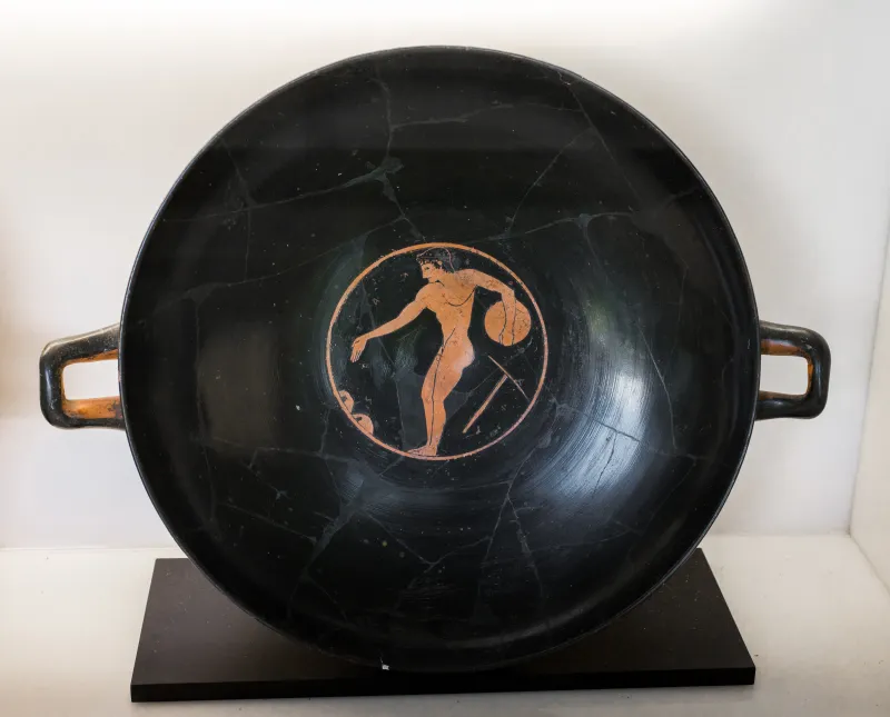 Circle Of The Epeleios Painter Arv 152 7Extra Discus Thrower 