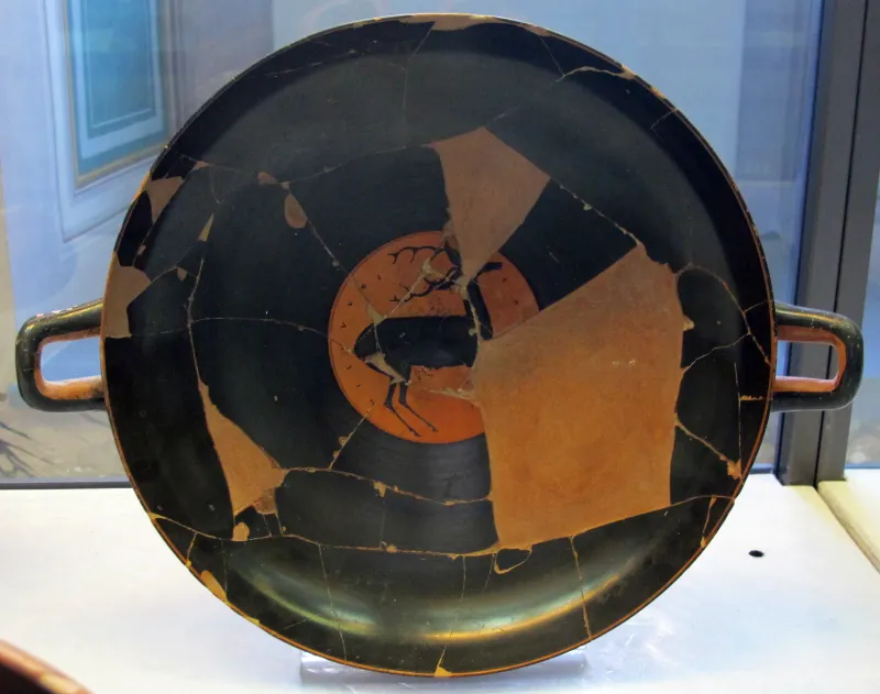 Epiketos, Kylix A Occhioni A Figure Nere E Rosse, Con Cervo, 520 