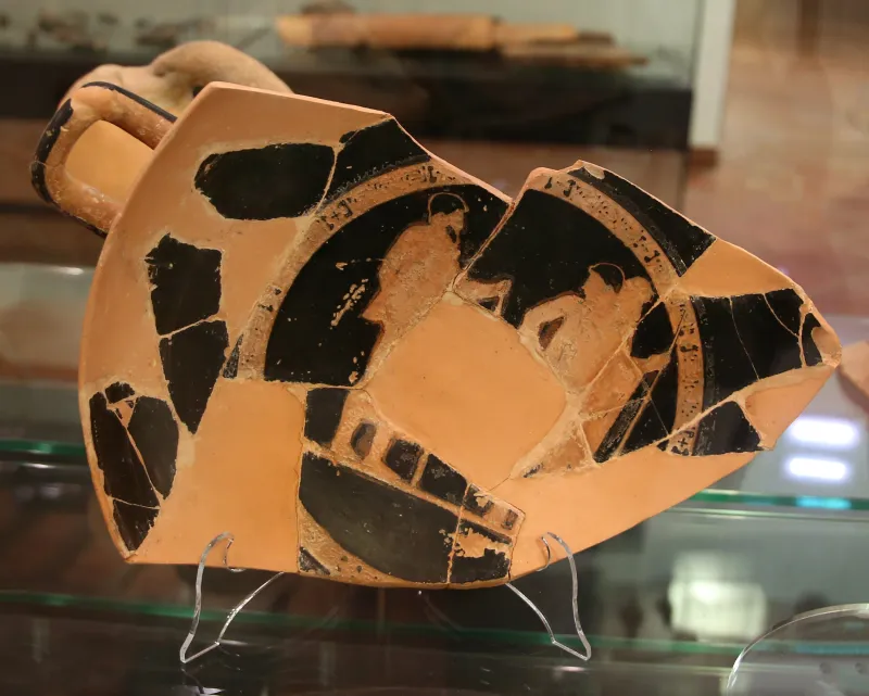 Pittore Di Euaion, Kylix Frammentaria, V Secolo Dall'abitato Di Poggio La Croce (Radda), 