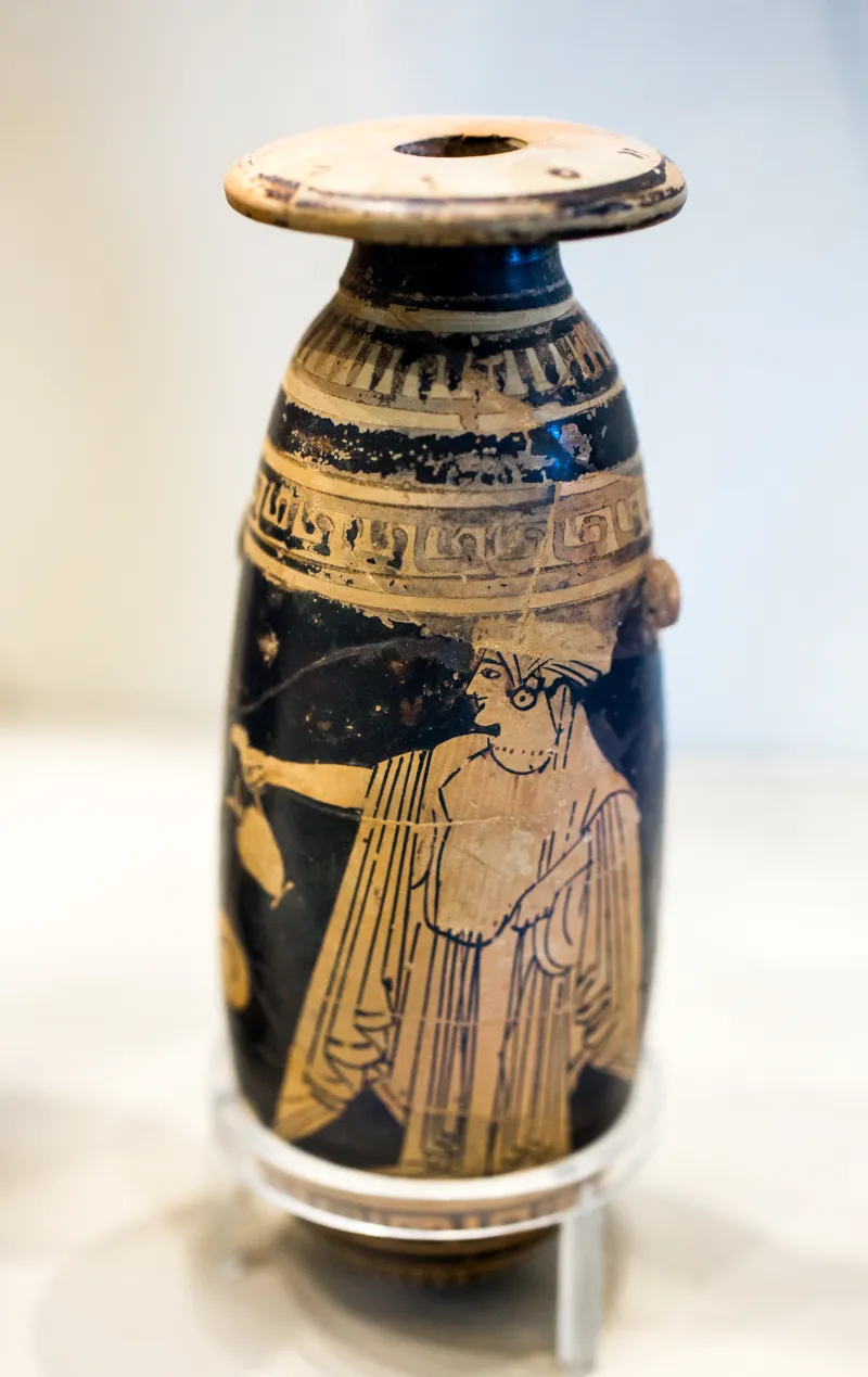 Group Of The Paidikos Alabastra Arv 100 18 Two Women At 