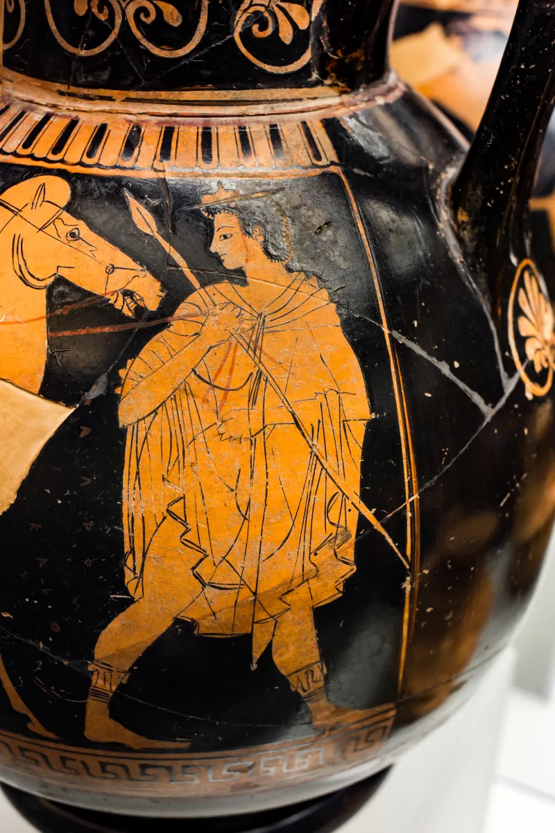 Euphronios - Arv 15 11 - Man Beating Youth With Sandal - Youth Leading Horse - Roma Mnevg 121109 - 