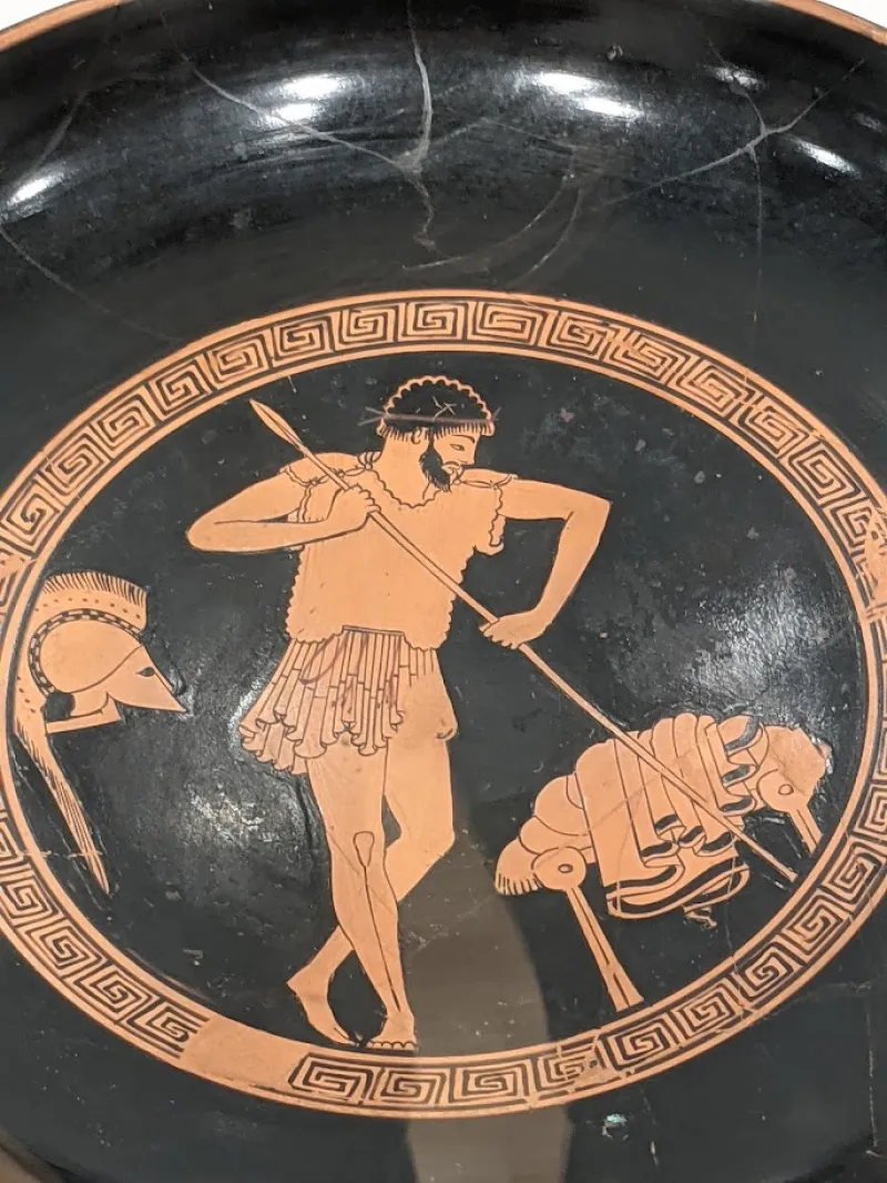 Tondo From An Attic Red-Figure Kylix Attributed To The Foundry Painter, Dating 490 – 470 Bce, Depicting An Arming Scene, Eskenazi Museum Of 