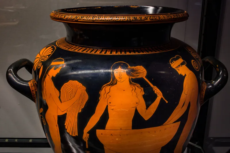Group Of Polygnotos Arv 1051 18 Three Women Washing Themselves At Perirrhanterion - Three Draped Women 