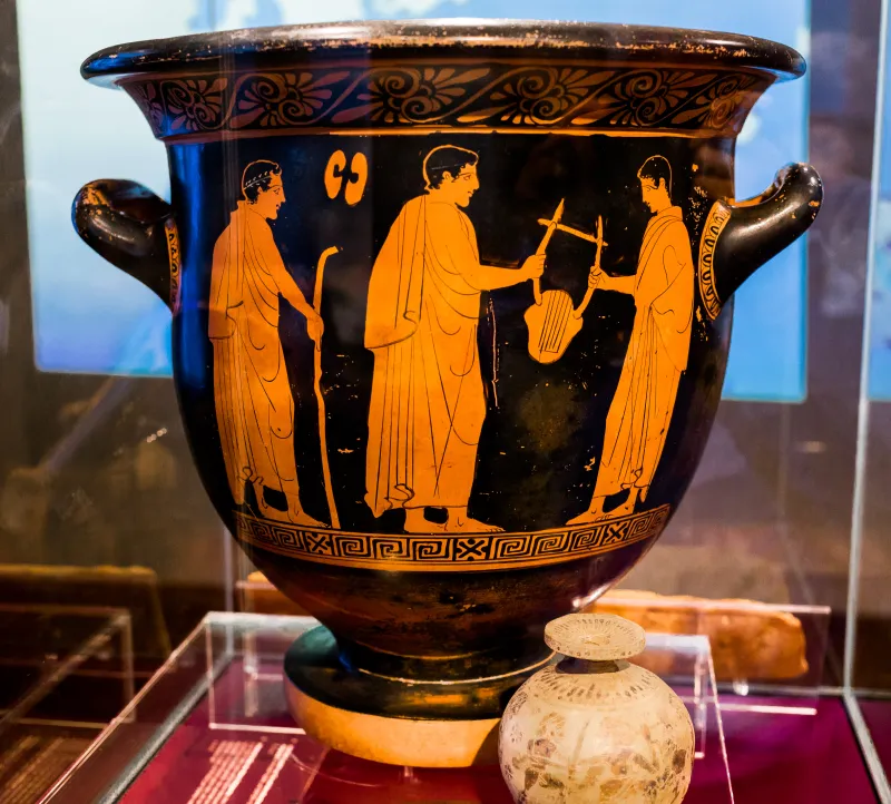 Group Of Polygnotos Arv 1054 55Extra Pelias And His Daughters - Three Youths 