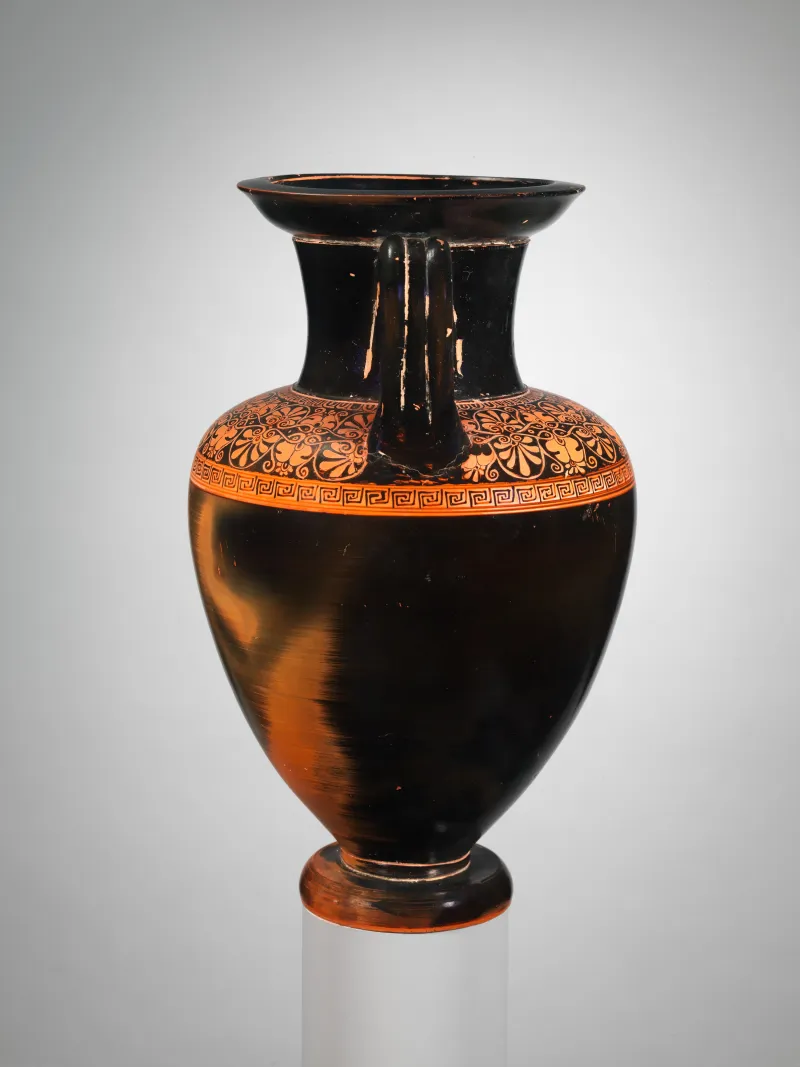 Terracotta Nolan Neck-Amphora (Jar) Met 
