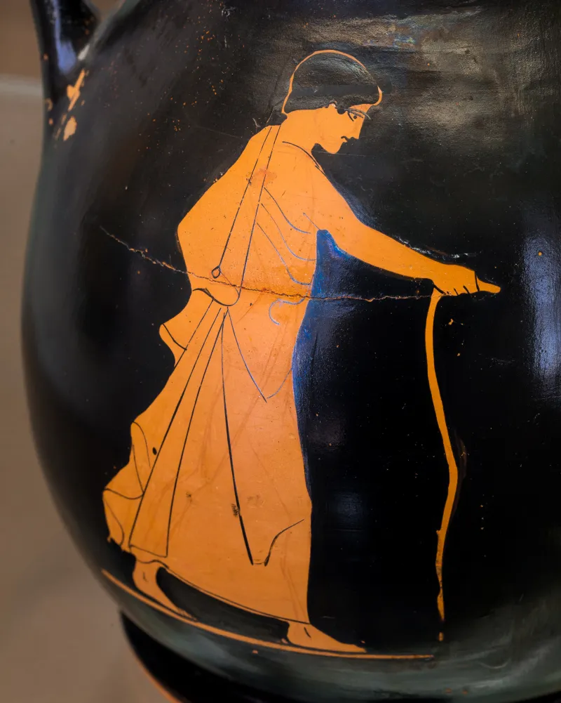 Recalling The Hasselmann Painter Arv 1139 2 Youth Pursuing Woman - Draped Youth 