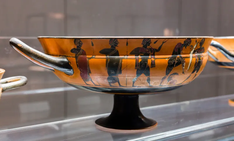 Heidelberg Painter - Abv 64 28 - Dionysos And Ariadne - Warrior Arming - Diskobolos - München As 7739 - 