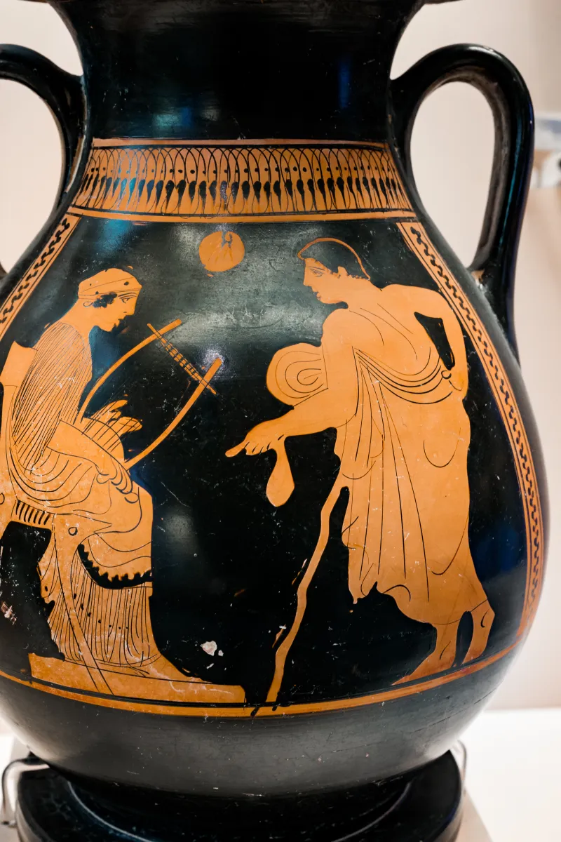 Hephaistos Painter - Arv 1116 40 - Woman And Youth - Draped Youths - Rhodos Am 12887 - 
