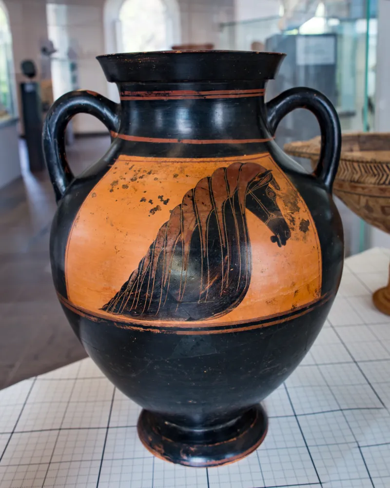 Horse-Head Amphora - Abv 15-17Extra - Horse-Head - Kassel As T 755 - 