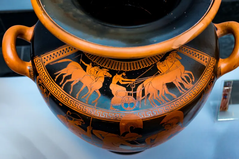 Hypsis Arv 30 1 Young Riders And Charioteer - Three Amazons Arming 