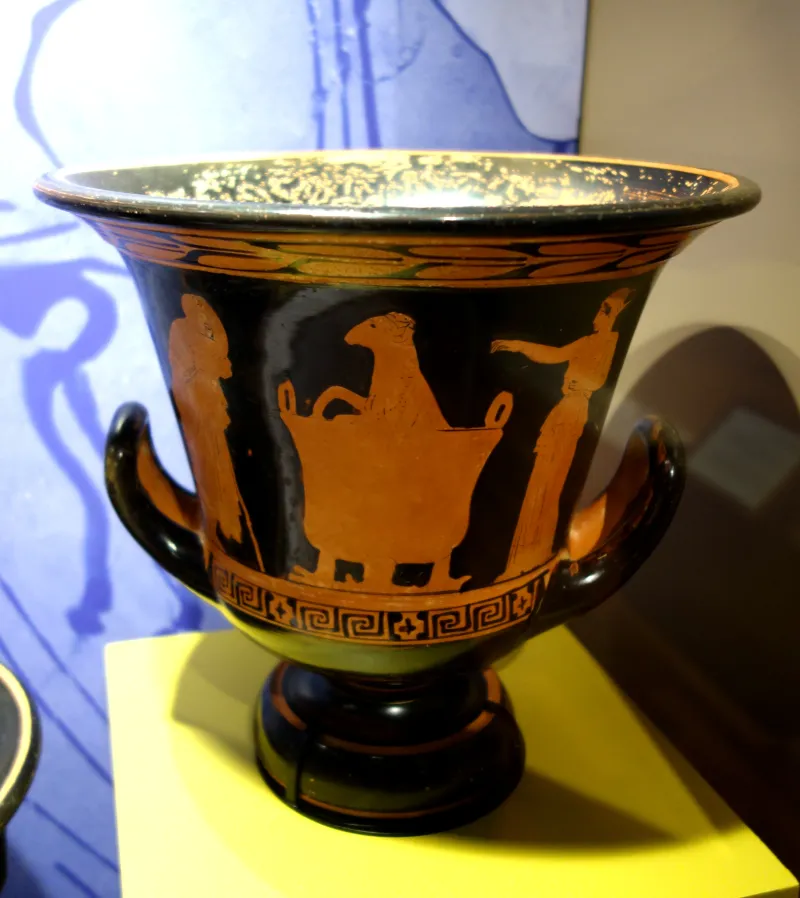 Calyx-Krater With Medea Rejuvenating A Lamb In Front Of Pelias, Athenian, Attributed To The Kleophon Painter, 440-435 Bc - Teece Museum Of Classical Antiquities - Christchurch, Nz - 
