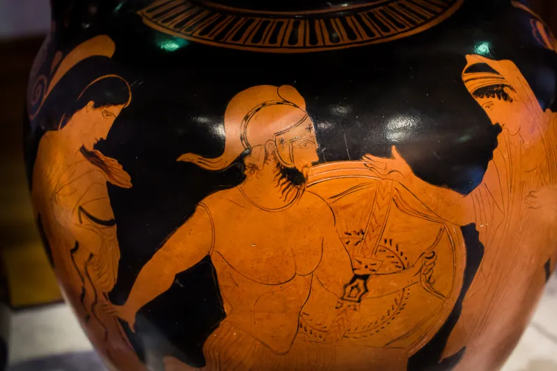 Kleophon Painter Arv 1146 45Extra Menelaos Pursuing Helena - Youth Leaving Home 
