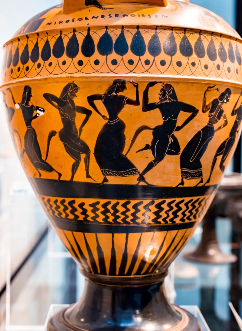 Painter N - Abv 225 3 - Nike - Herakles And The Lion - Satyrs And Maenads Dancing - München As - 