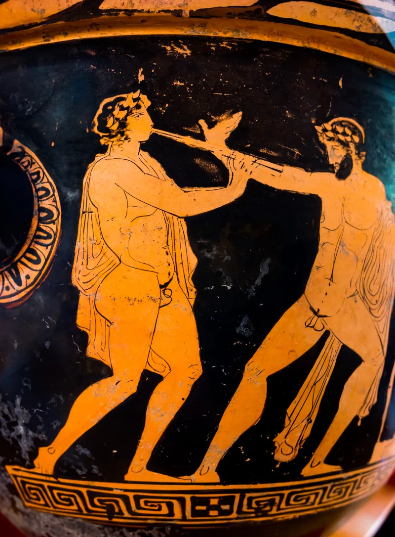 Nikias Painter Arv 1333 Extra - Komos - Three Draped Youths 