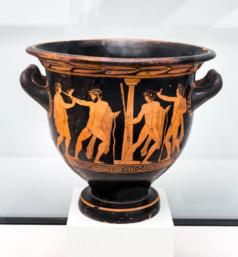 Nikias Painter - Arv 1333 Extra - Komos - Three Draped Youths - Montesarchio Mandsc 110782 - 
