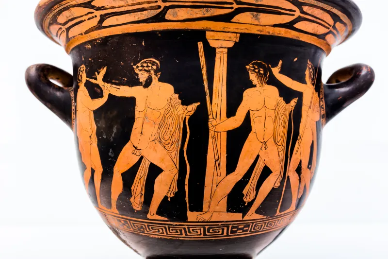 Nikias Painter - Arv 1333 Extra - Komos - Three Draped Youths - Montesarchio Mandsc 110782 - 