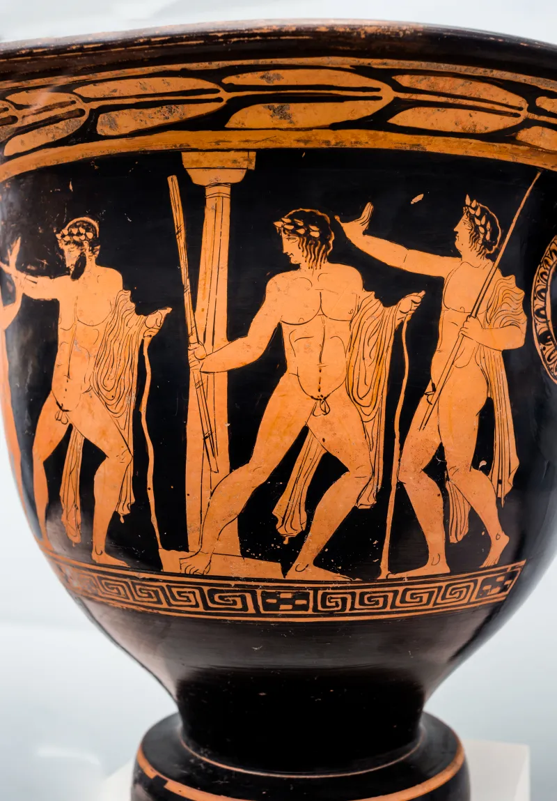 Nikias Painter - Arv 1333 Extra - Komos - Three Draped Youths - Montesarchio Mandsc 110782 - 