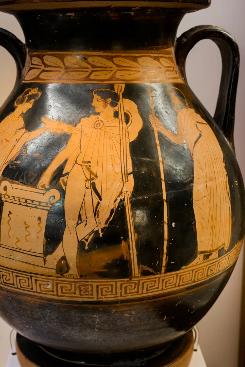 Manner Of The Niobid Painter - Arv 610 24 - Warrior Leaving Home - Draped Youths - Rhodos Am 13205 - 