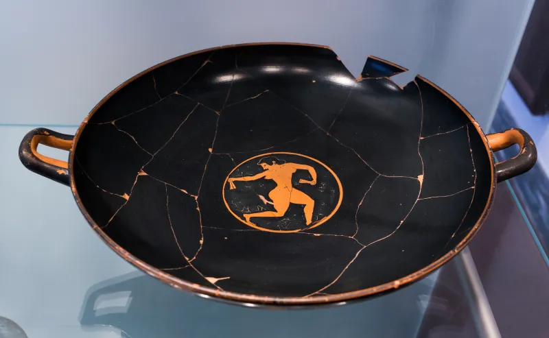 Oltos Arv 63 93 Dancing Hetaira - Dionysos Or Hermes Between Goats 
