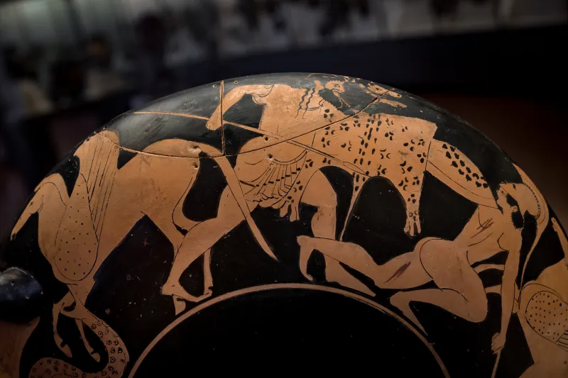 Oltos - Arv 65 114 - Priest With Oinochoe - Herakles And The Hydra - Gigantomachy - Roma Mnevg 50388 - 