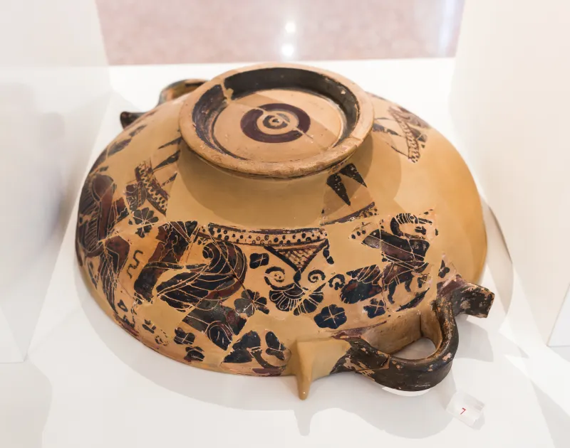 Painter Of Athens 16407 - Abv Para 13 1 - Winged God And Animals - Athens Nm 16407 - 