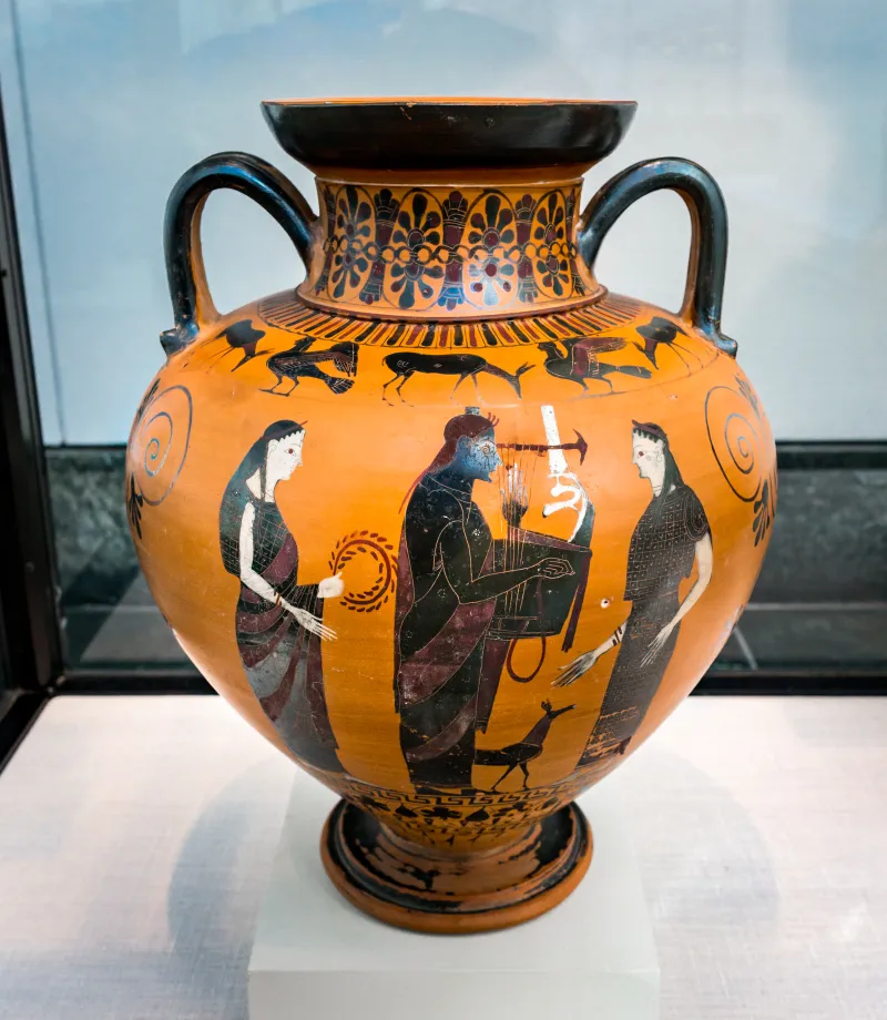 Comparable With The Painter Of London B 213 - Abv 143 - Animal Frieze - Apollon With Leto And Artemis - Theseus And The Minotaur - München As 1472 - 