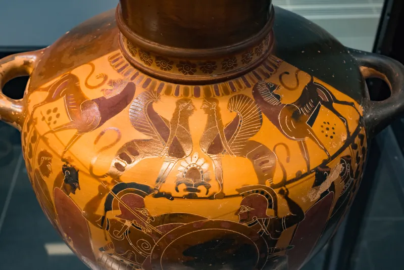Painter Of Louvre F 6 - Abv 123 1 - Sphinxes Between Lions - Fight - München As 1680 - 