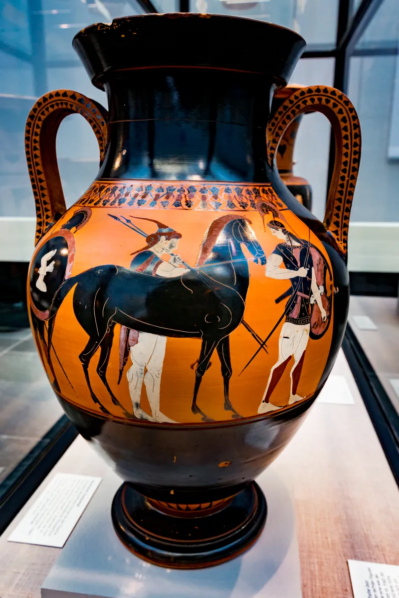 Painter Of Munich 1410 - Abv 311 1 - Battle - Hoplite And Two Amazons Leading Horse - München As 1410 - 