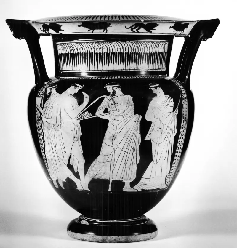 Painter Of Munich 2335 - Column-Krater With A Komos And Three Maenads - Walters 4868 - Side 