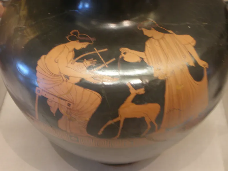 Red-Figure Hydria Cplh 707 