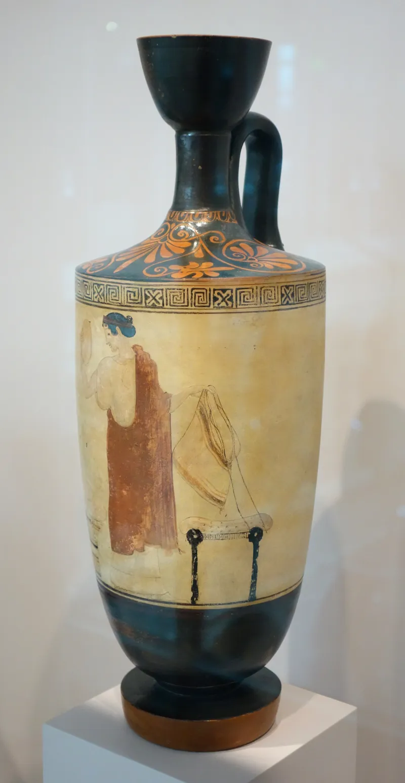 White-Ground Lekythos Woman With Wool (Harvard, Sackler Mus 