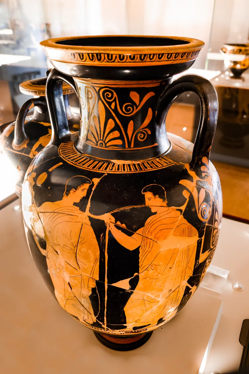 Peleus Painter - Arv 1039 11 - Warrior Departing - Draped Youths - Ferrara Man 2894 - 