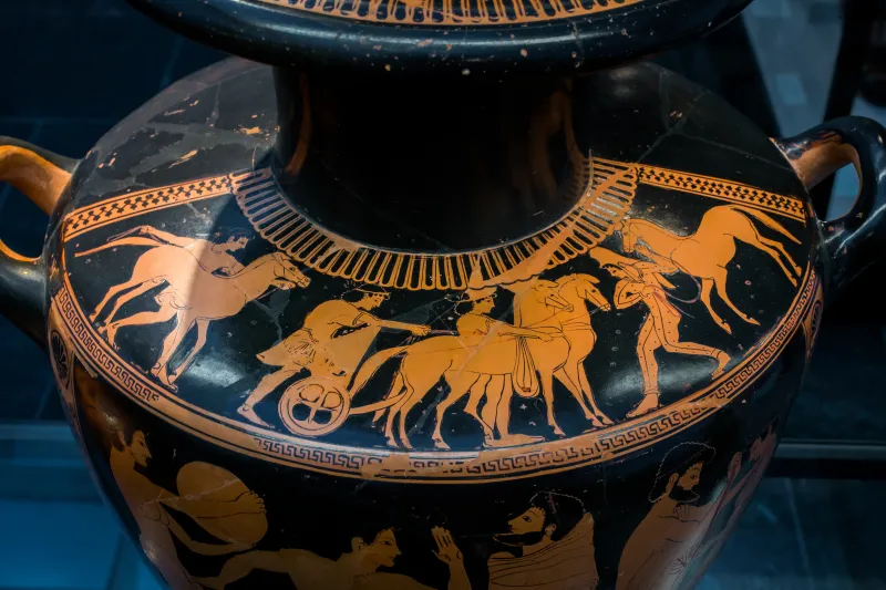 Pezzino Group Arv 32 3 Amazons Harnessing A Quadriga - Athletes 