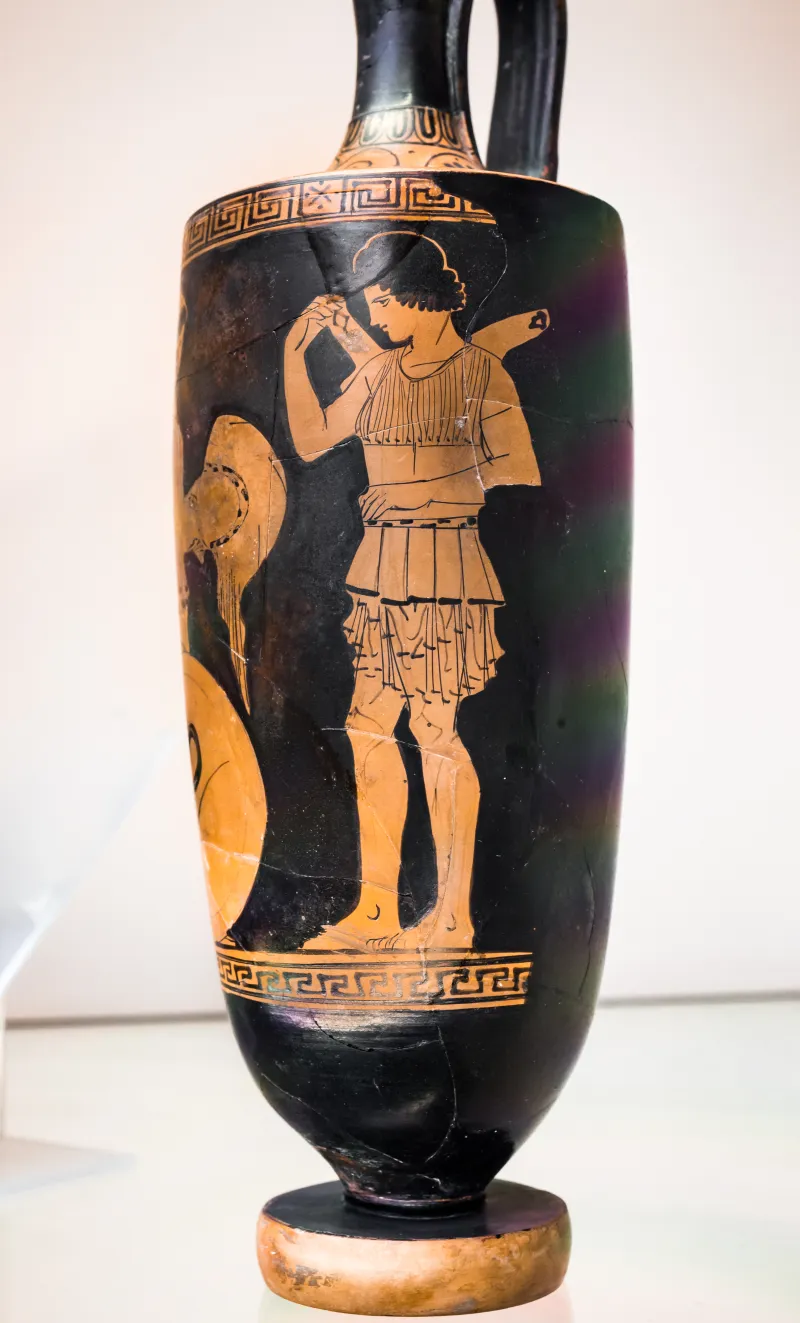 Phiale Painter - Arv 1021 116 - Young Warrior Arming - London Bm 1863-0728-440 - 