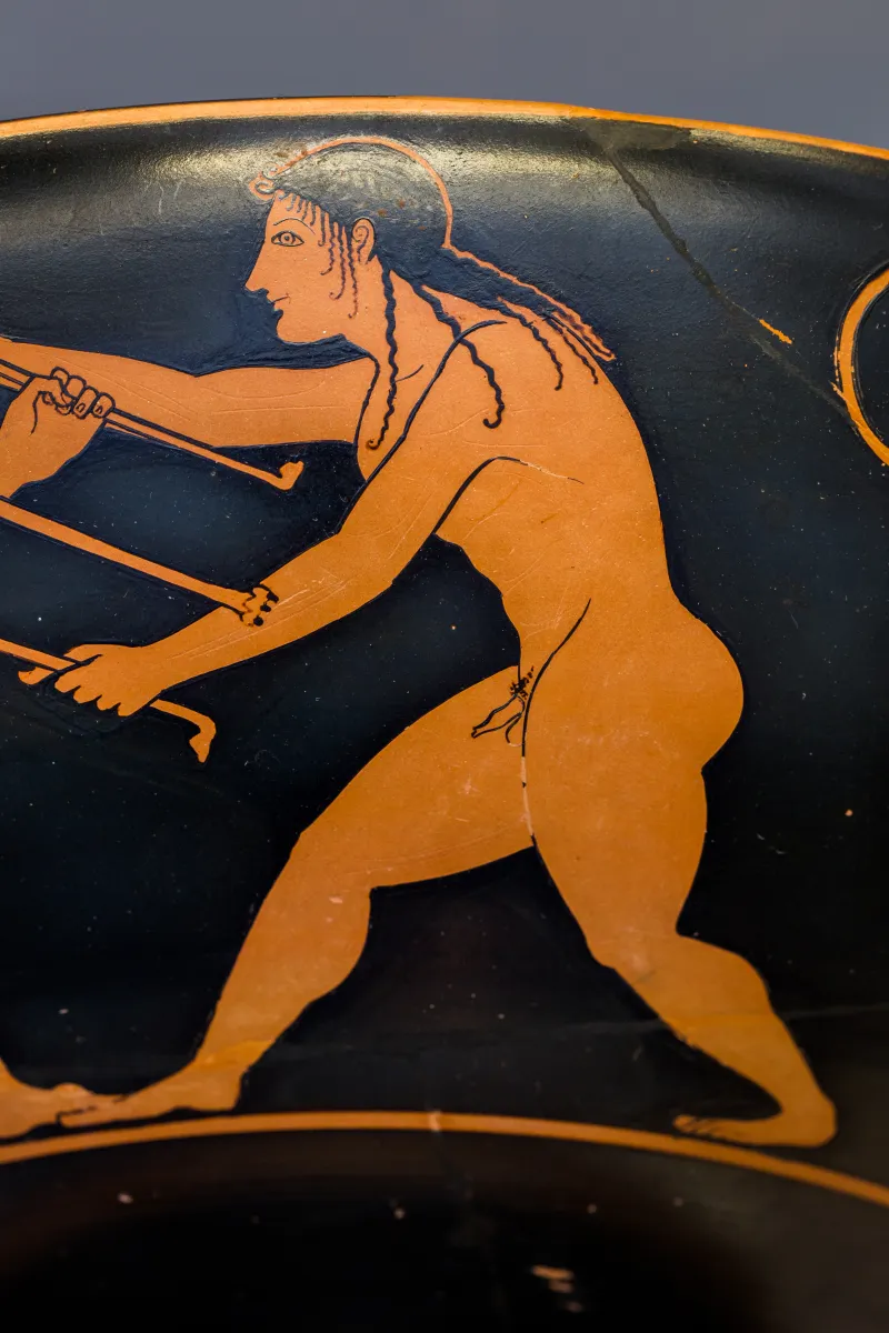 Phintias Arv 24 12 - Satyr - Herakles And Apollon Struggling For The Tripod - Herakles And Alkyoneus 