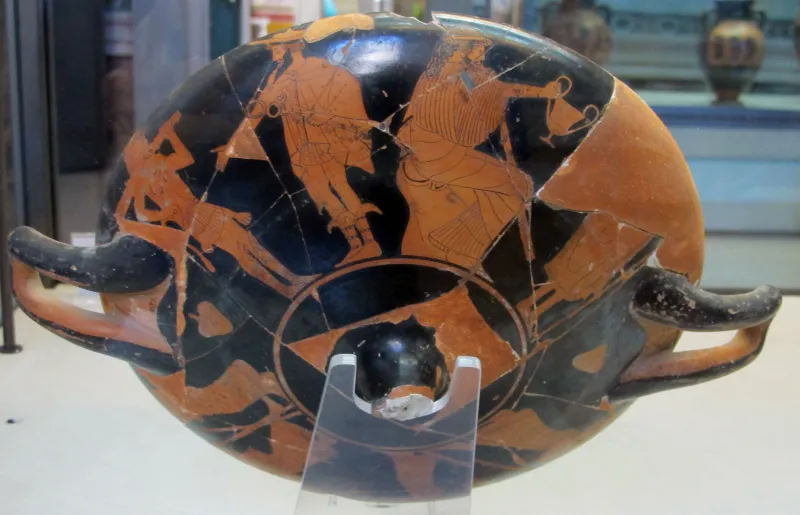 Pittore Di Pistoxenos, Kylix Con Suonatore Di Flauto E Figura Maschile, 475-450 Ca Da Del Del Tufo, Orvieto 