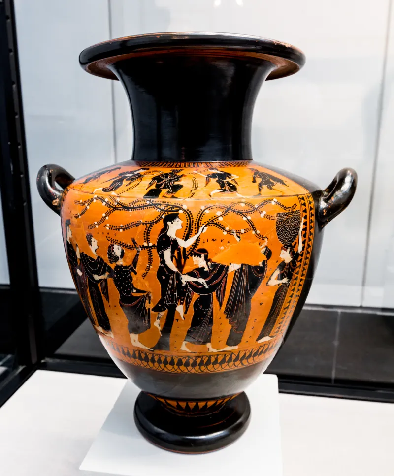 Priamos Painter - Abv 334 6 - Dionysos With Maenads And Satyrs - Women Picking Fruit - München As 